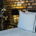 Jacuzzi & Relax By Leo Apartments Old Town