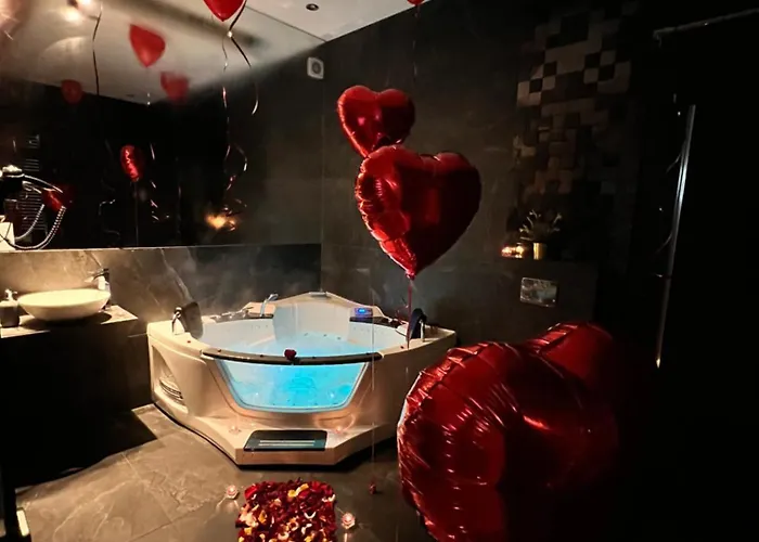 Jacuzzi & Relax By Leo Apartments Old Town