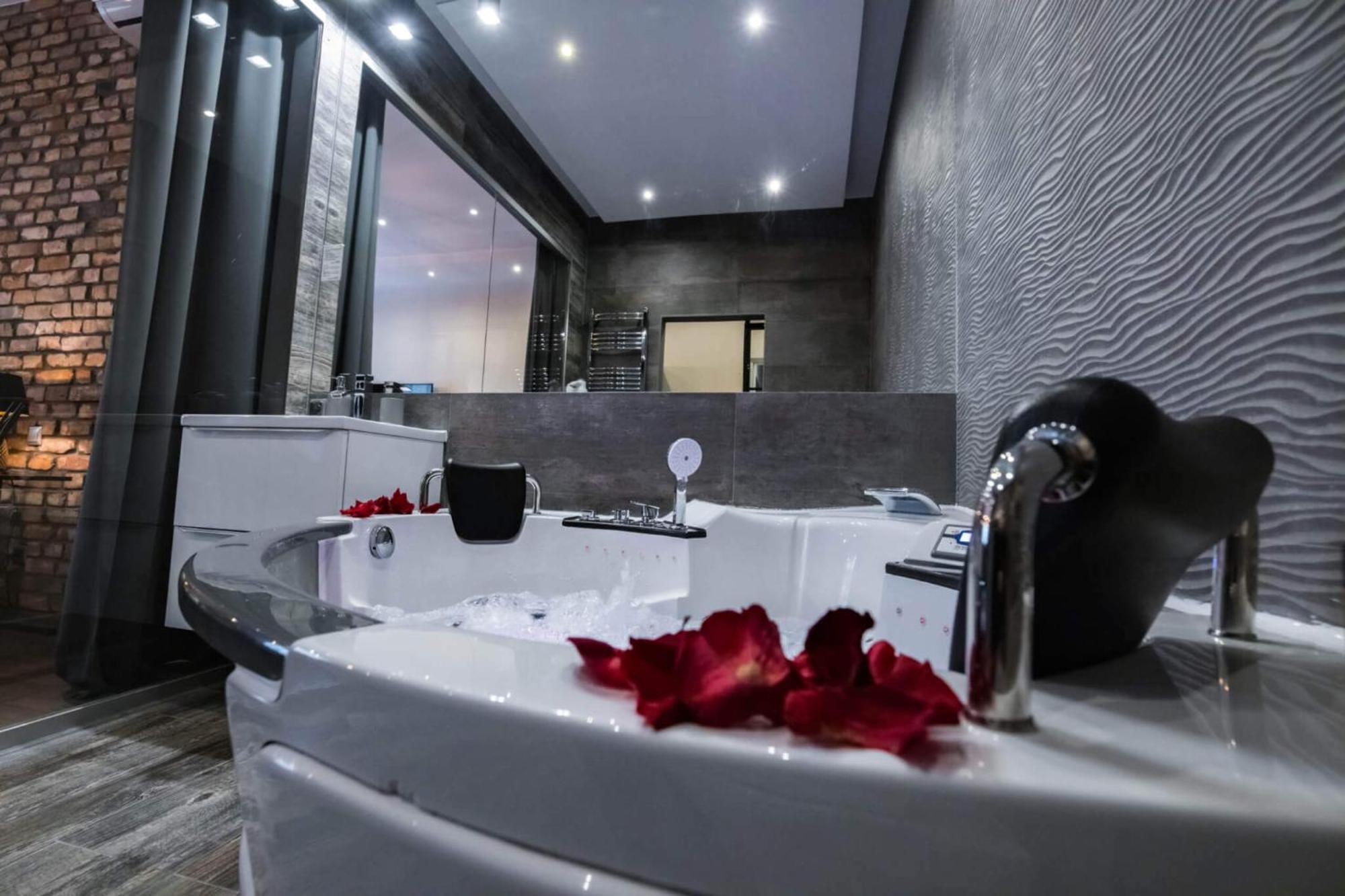 Apartament Jacuzzi & Relax By Leo Old Town *